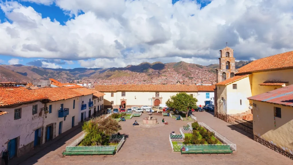 Vista panorámica de la plazoleta de San Blas