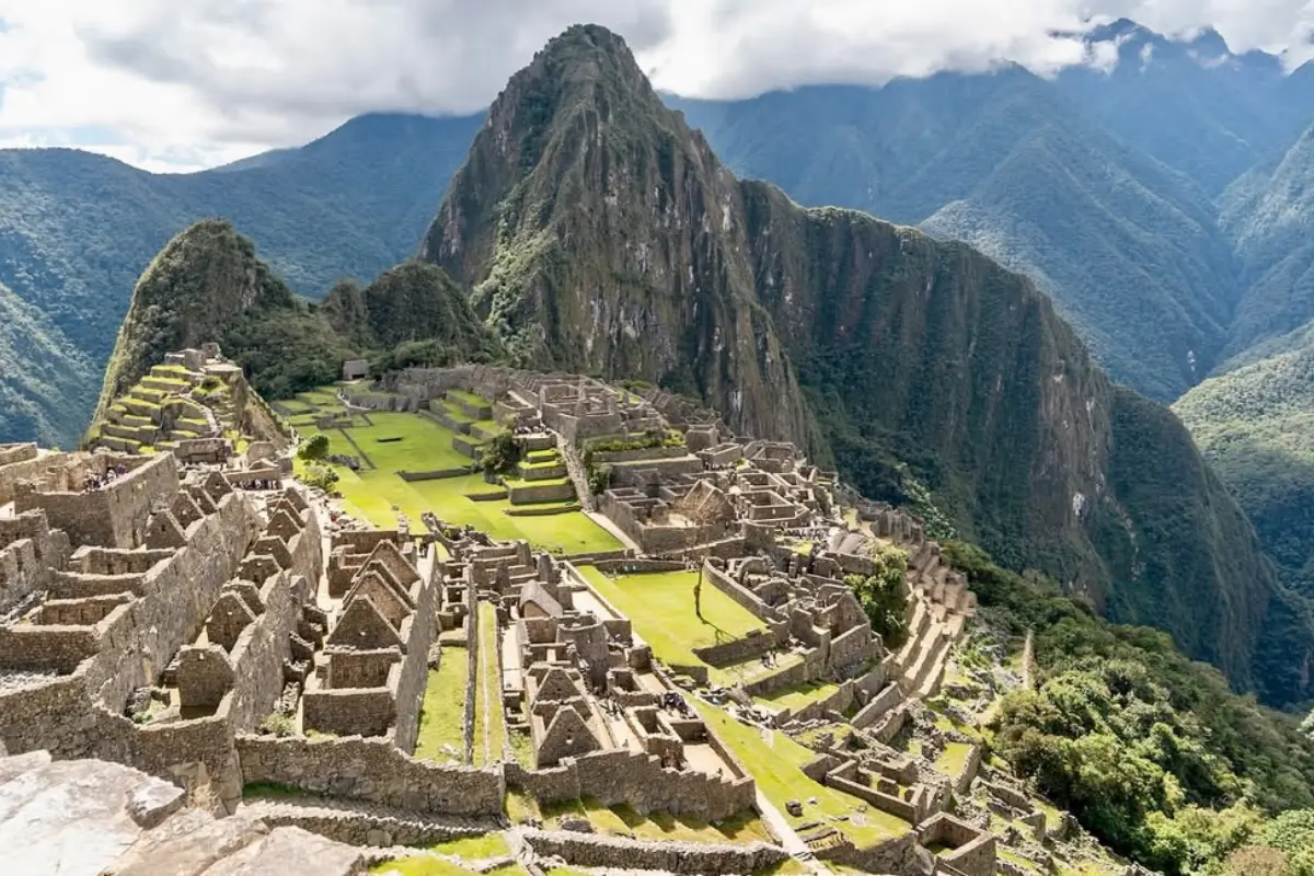 Mejor Época para Viajar a Machu Picchu: Clima, Temporadas y Consejos Esenciales