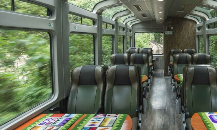 Viaje en Tren a Machu Picchu