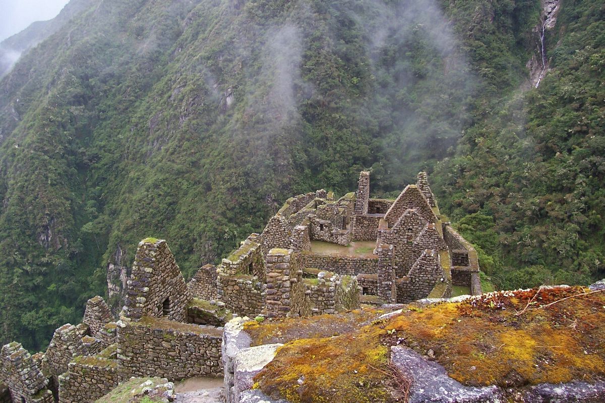 Vista de Machu Picchu desde el Inti Punku
